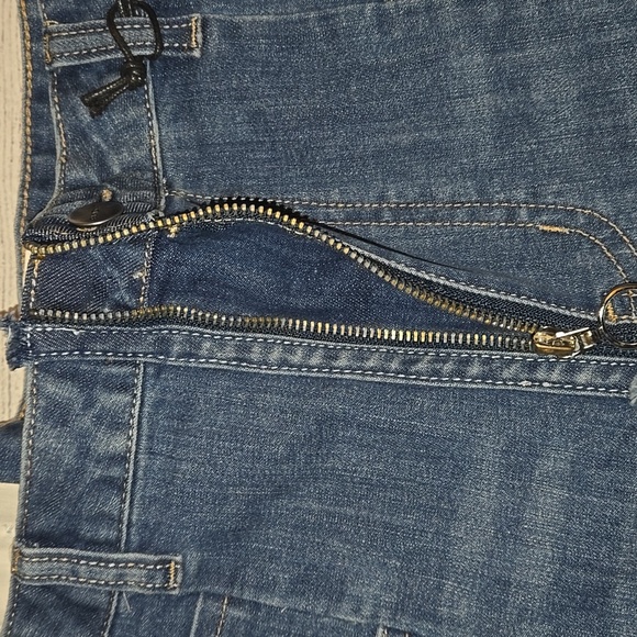 EVIDNT Tangier Step Hem Straight Cropped Jeans Medium Wash Size 30 NWT - Picture 4 of 16